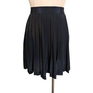 Vintage CHAUS 80's 90's  Black Pleated Lightweight Skirt 10 Petites 10P